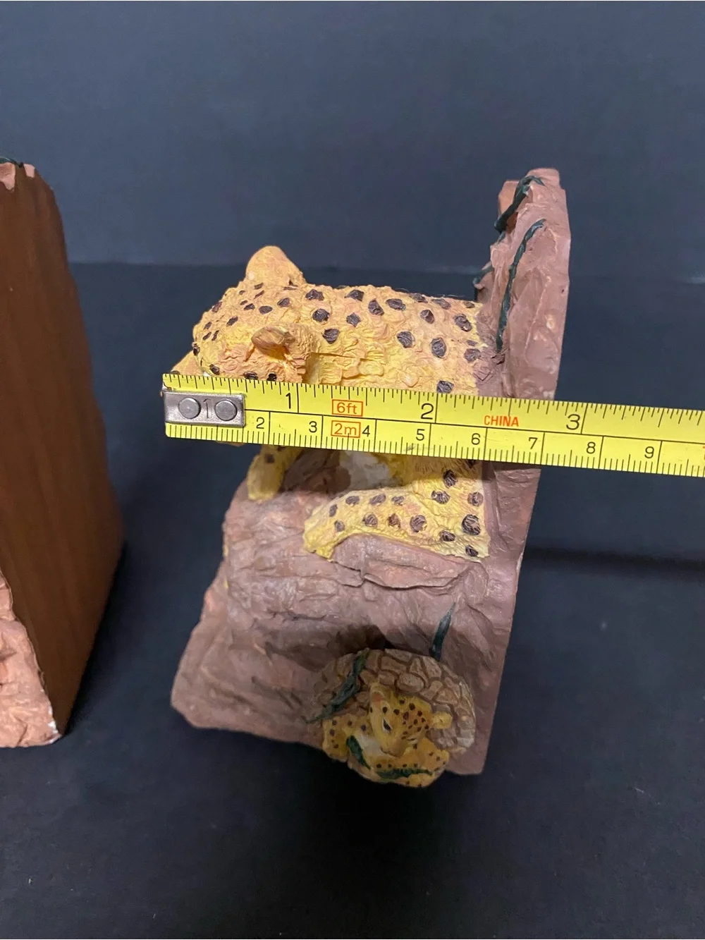 Vintage Wildlife Leopard Figurine with built in music box Bookends - Yellow